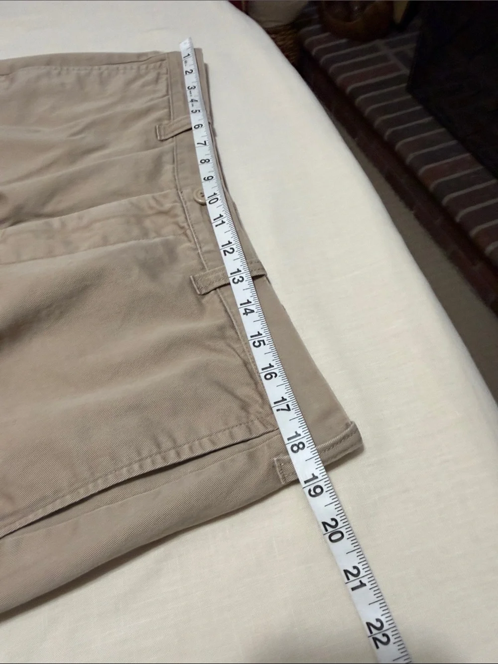 J. Crew Reade Men’s Flat-Front Chino Shorts in Tan, Size 35 Waist, 7” Inseam.
